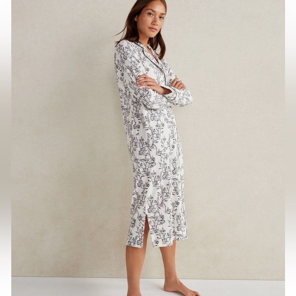 07. Haven Well Within COTTON JERSEY MAGNOLIA
SLEEP SHIRT - Picture 4 of 15